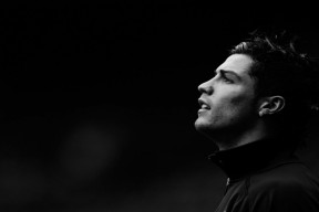 爱游戏智能体验-中小学篮球注重培养运动兴趣促进健康生活，中小学生篮球培训方案